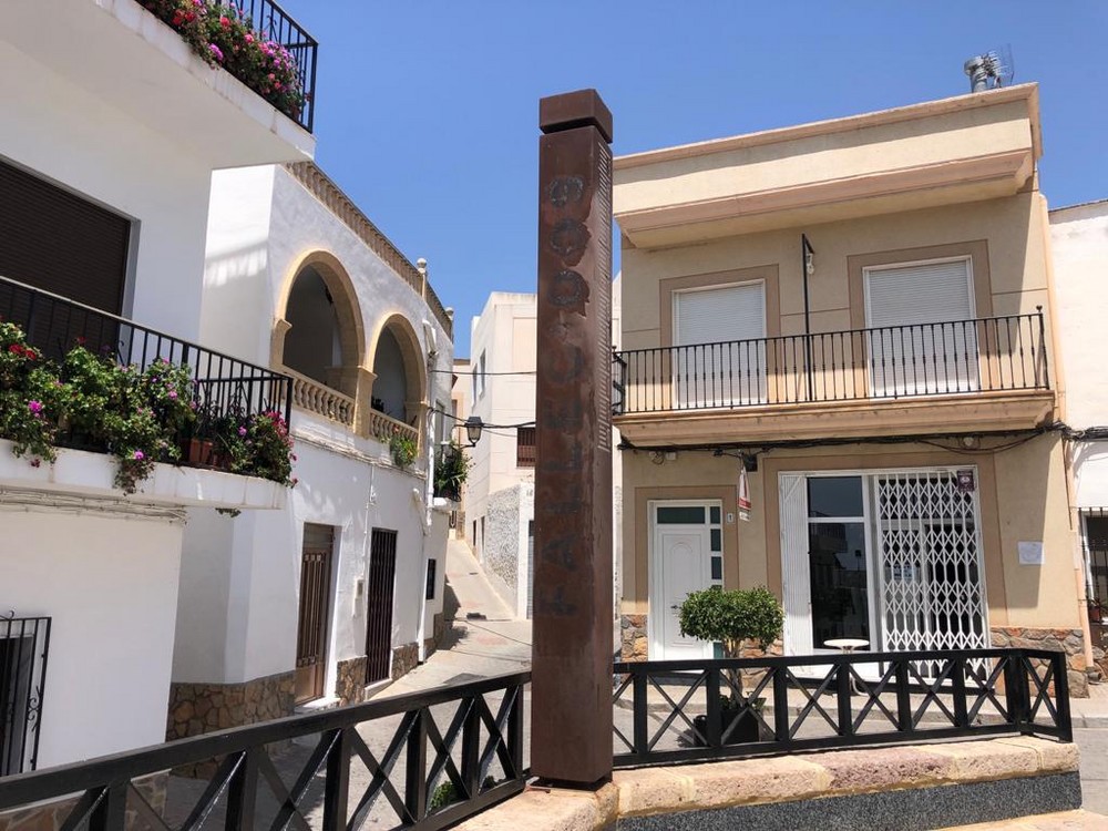 El PSOE lamenta que la primera medida del nuevo Gobierno de Felix sea desmantelar el monumento a las víctimas del covid