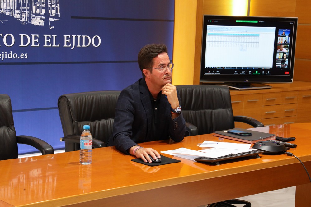 El Ayuntamiento reestructura su deuda para mejorar las condiciones financieras y su capacidad inversora