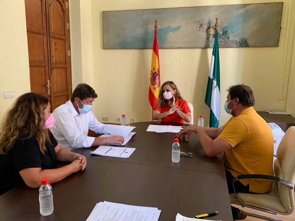 El Ayuntamiento de Dalías presenta un camino de peregrinos sobre plano a la Junta de Andalucía