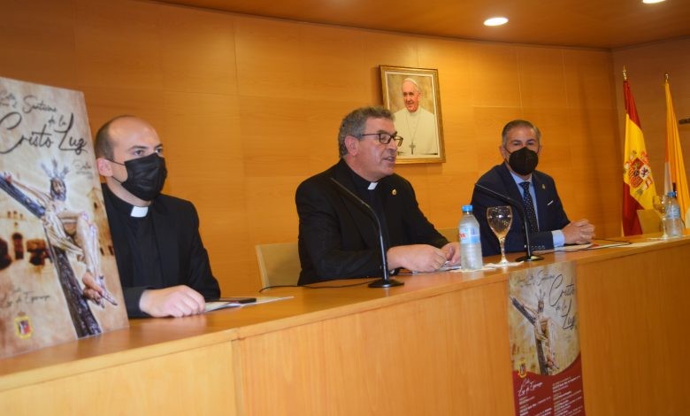 La Hermandad del Cristo de la Luz presenta su programa de cultos para las fiestas