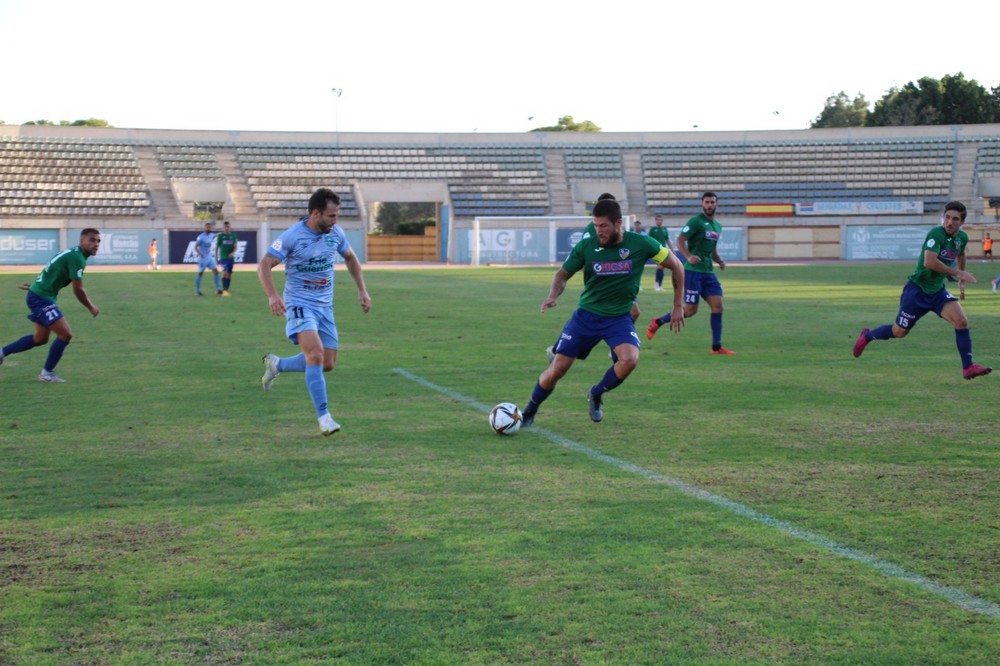 El CD El Ejido pierde dos puntos ante el Alzira en el minuto 92