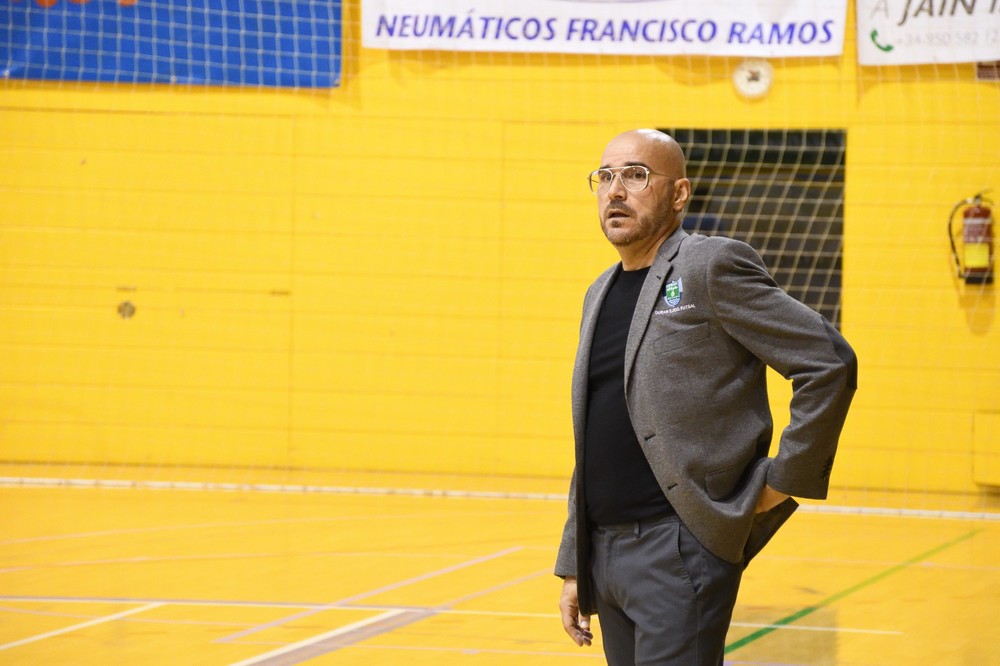 Óscar García Poveda deja el banquillo del CD El Ejido FS