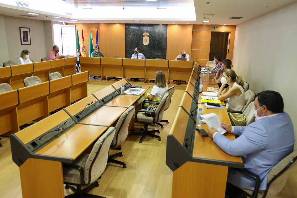 La Junta de Gobierno aprueba 4 millones de euros para mejorar la movilidad ciclista y peatonal en el municipio