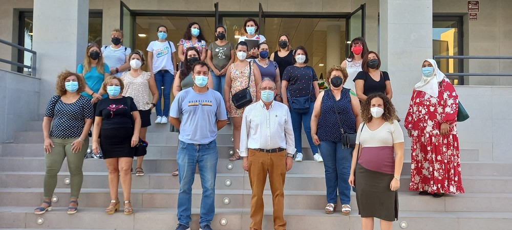 Antonio Bonilla destaca ante las AMPAs el enorme potencial del Centro de Formación de Vícar