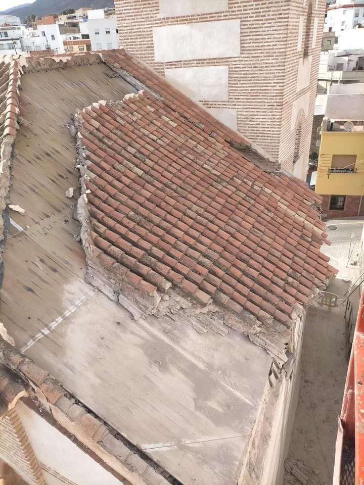 VOX Adra pide la colaboración del Ayuntamiento en la reparación y mantenimiento de la iglesia de la Inmaculada Concepción