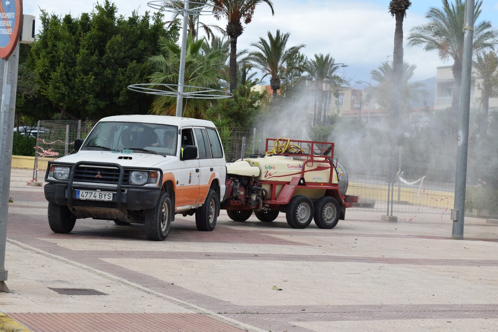 Vícar mantiene activo su Plan de Desinfección urbana contra la COVID 19