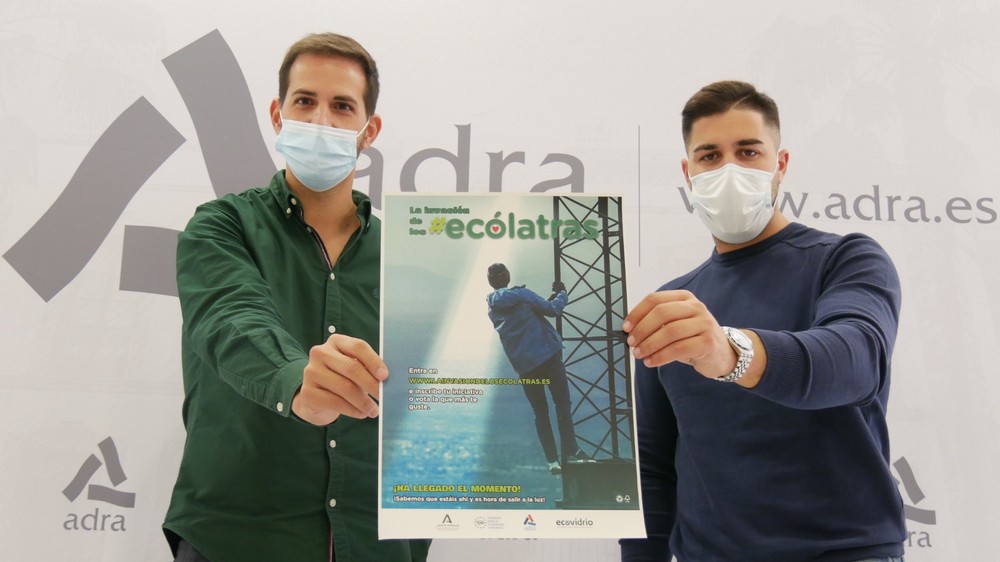 Adra se suma a ‘La invasión de los Ecólatras’, campaña para encontrar personas comprometidas con el medio ambiente