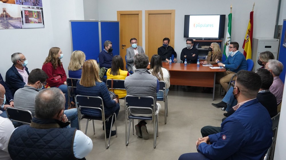 Cecilia Villegas y José Carlos Lupión seguirán en la dirección del Partido Popular de Berja