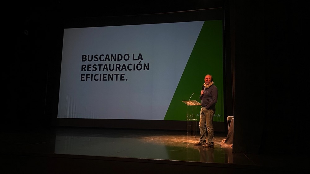 ‘Regenera Berja’ plantea en unas jornadas cómo reforestar la Sierra de Gádor tras el incendio