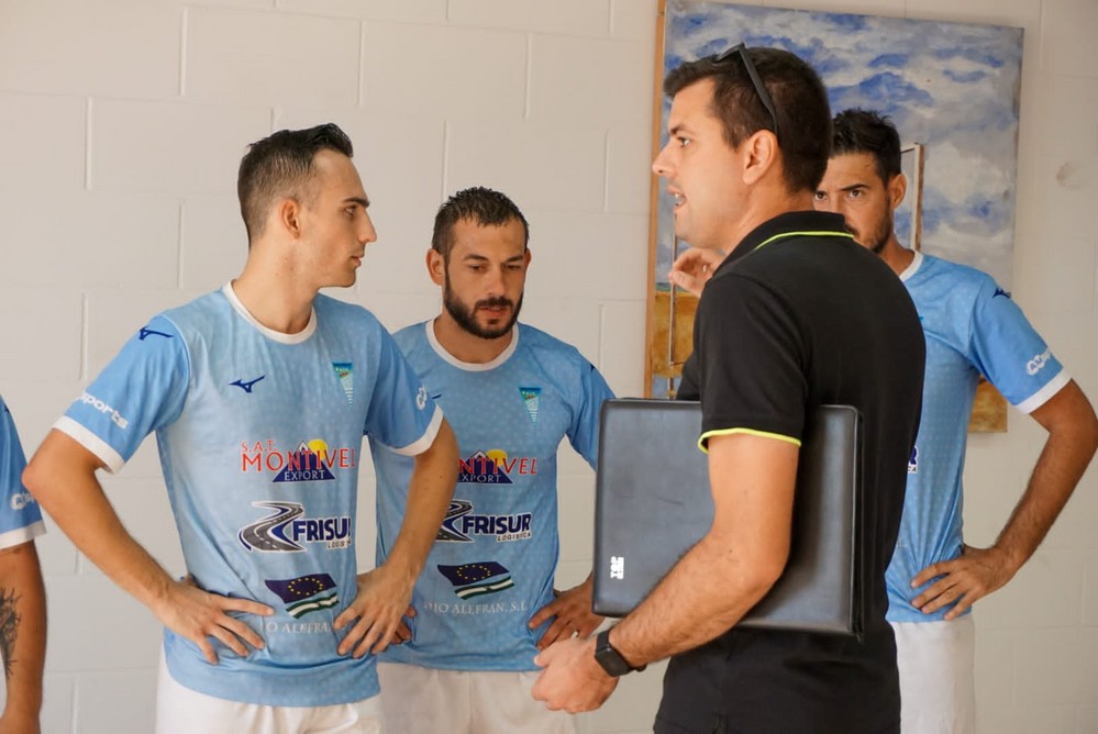 Jesús Vázquez, ‘el entrenador de moda’ al mando del Poli Ejido