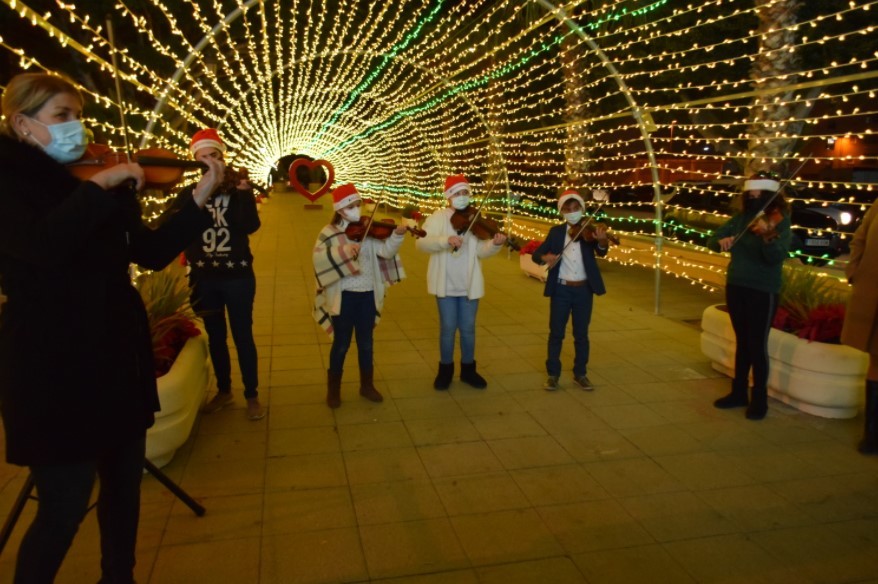 Vícar convoca el II Concurso de Villancicos y Felicitaciones navideñas para centros educativos
