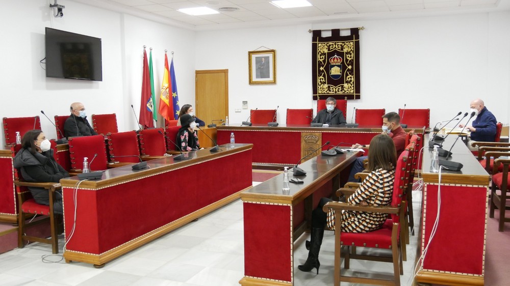 El Ayuntamiento de Adra saca a licitación la implantación de las TIC en los recursos e instalaciones turísticas municipales