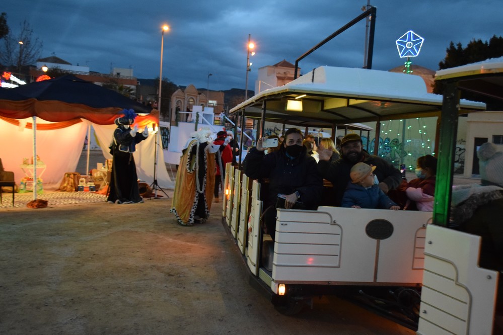 Todo preparado en el Recinto Real para la Autocabalgata estática de Vícar