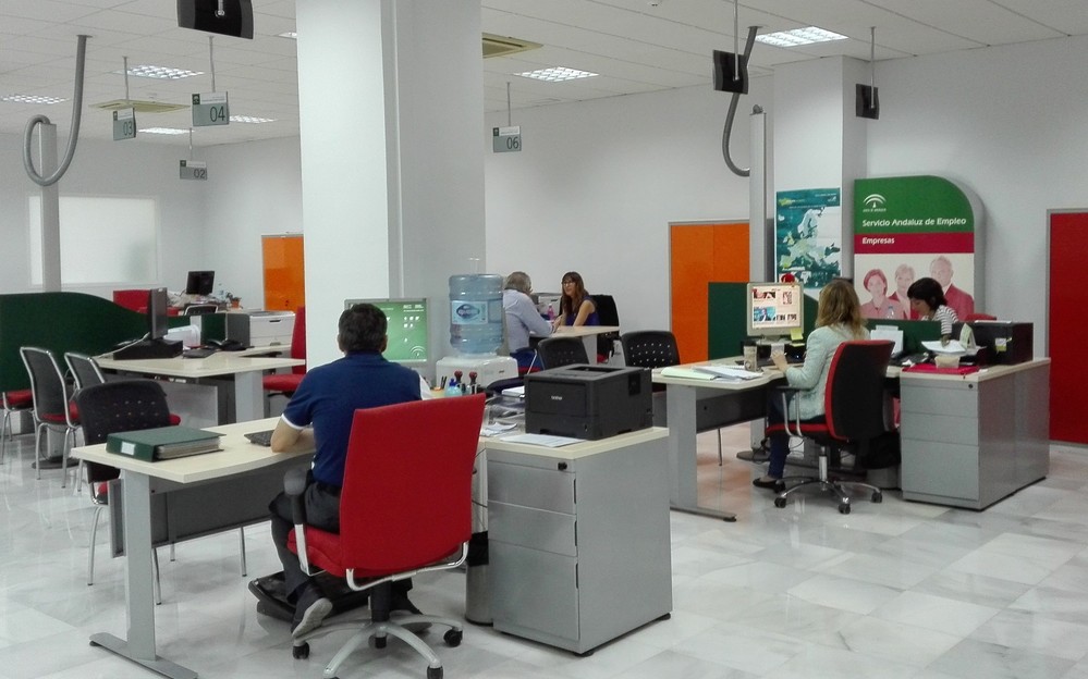 El SAE retoma esta semana la cita previa para la atención presencial en las oficinas de empleo