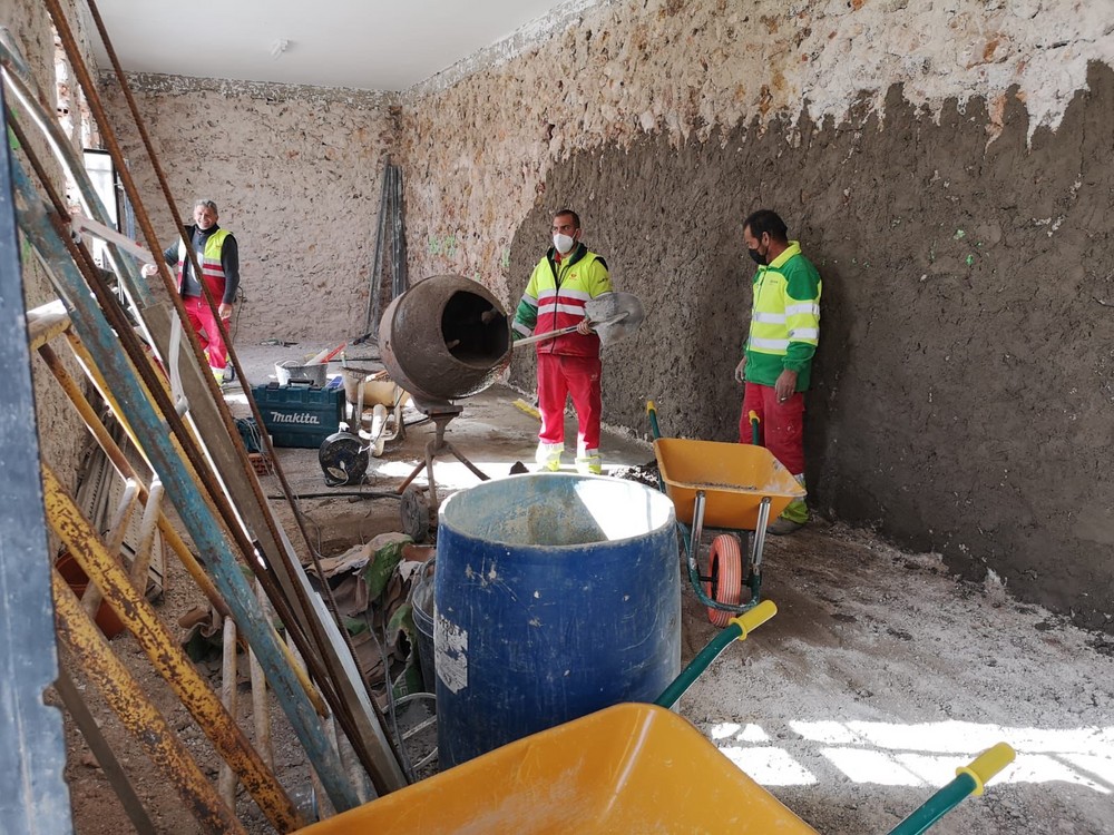 Enix reabre su escuela después de 35 años