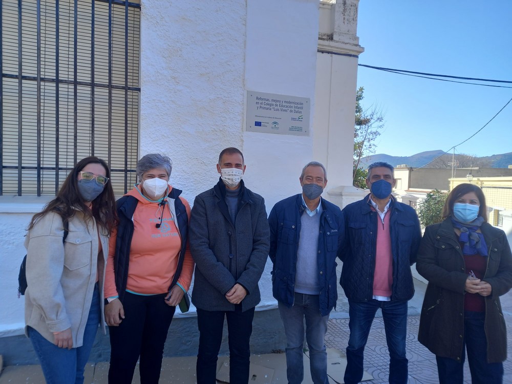 El delegado de Educación visita las obras acometidas en dos CEIP de Dalías y Laujar de Andarax
