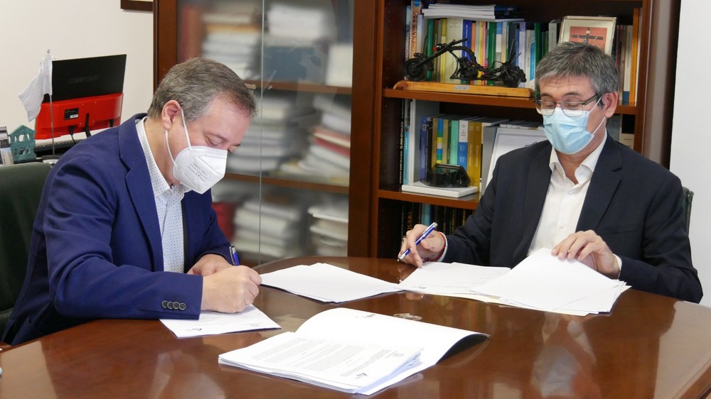 El Ayuntamiento de Adra firma un convenio con Justicia por la reeducación de los menores infractores