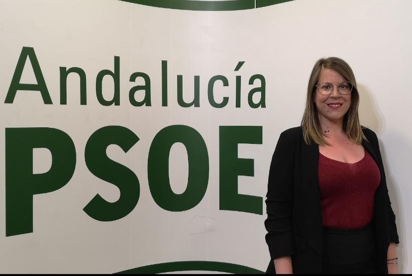 El PSOE critica que el equipo de Gobierno local de Adra “se olvide” de celebrar el Día de Andalucía