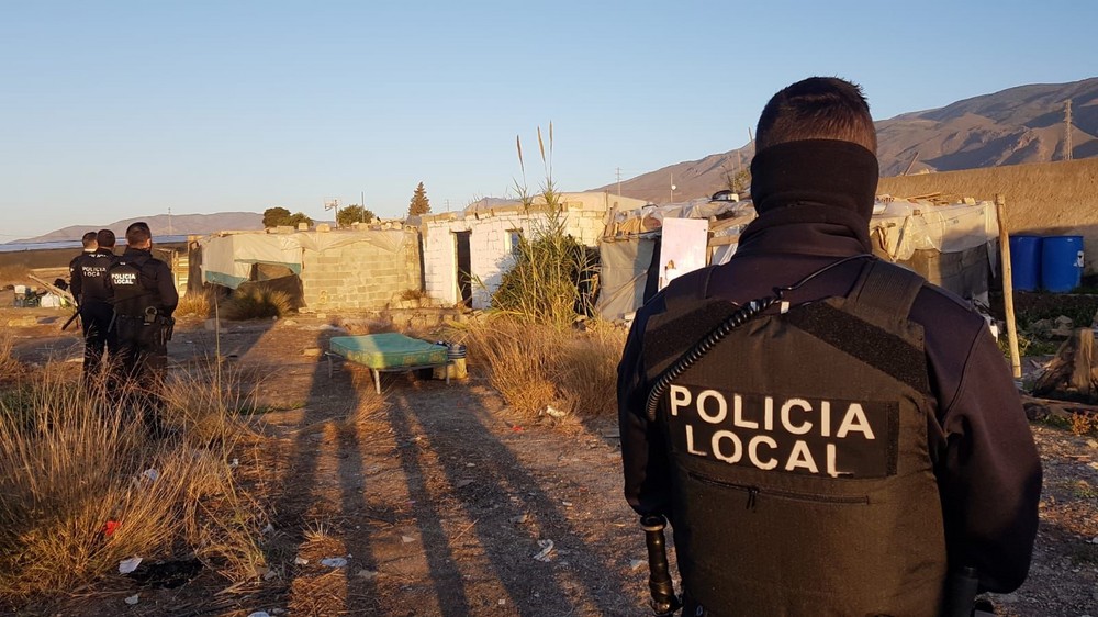 Nuevas actuaciones para desalojar chabolas en el paraje ejidense de La Redonda