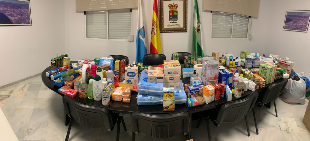 Los municipios del Poniente se vuelcan con el pueblo ucraniano