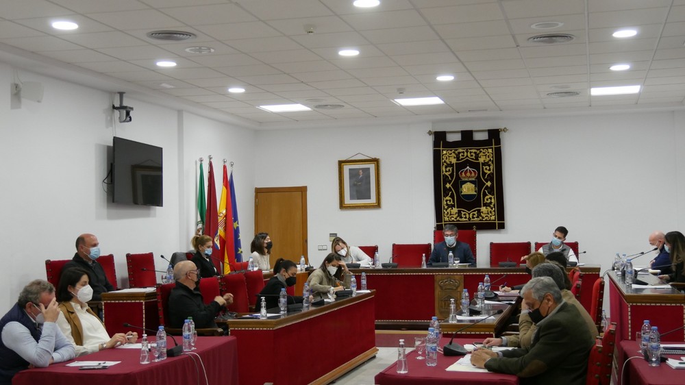 La ciudad de Adra aprueba su padrón de habitantes con 25.518 personas