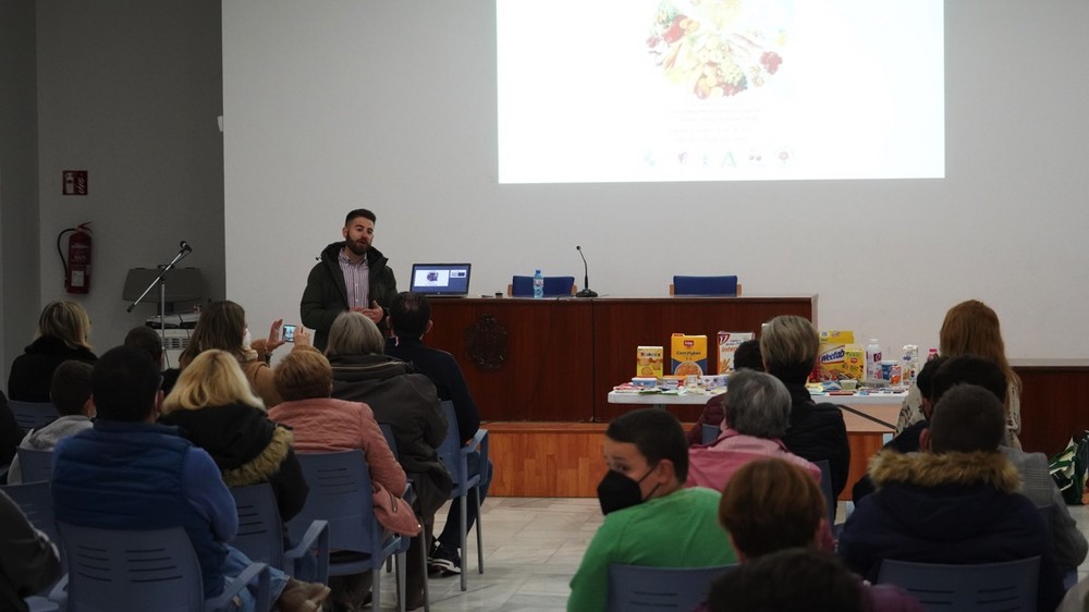 El área de Salud de Berja conciencia sobre la importancia de los hábitos saludables