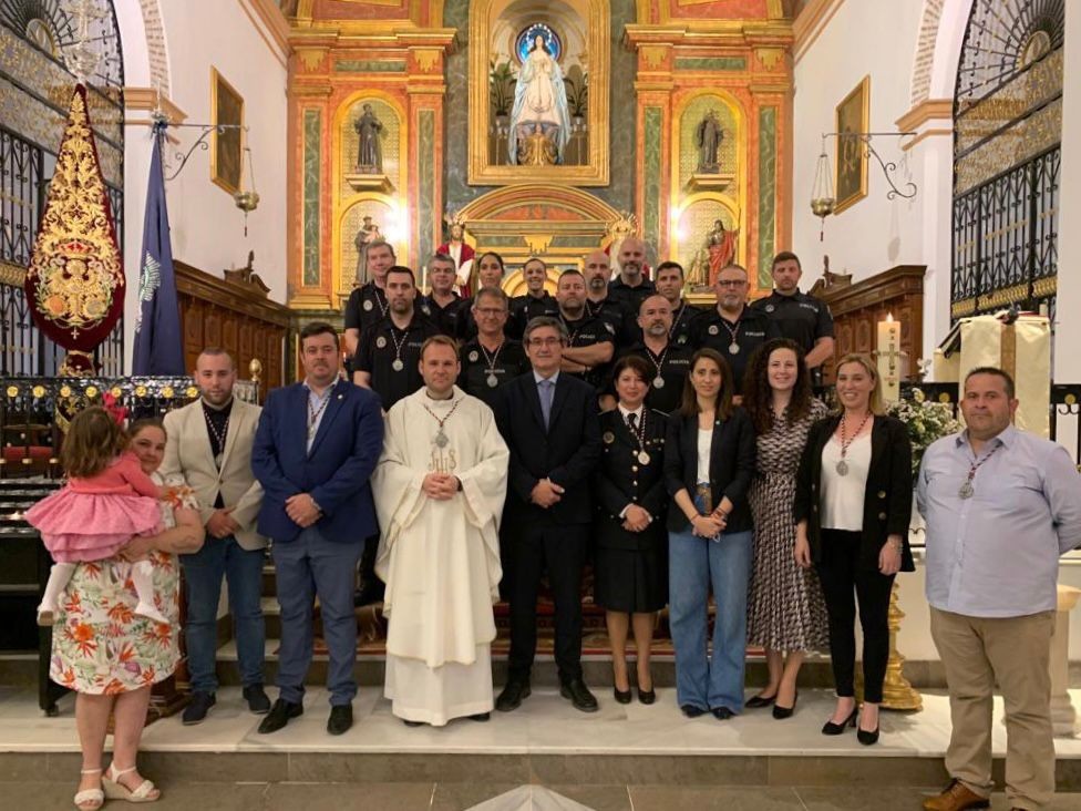 La Hermandad del Prendimiento celebra una misa en honor a sus hermanos y hermanas y a la Policía Local de Adra