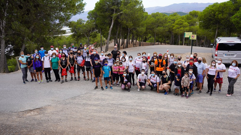 El Ayuntamiento de Berja se une a la segunda edición del senderismo solidario de Cruz Roja