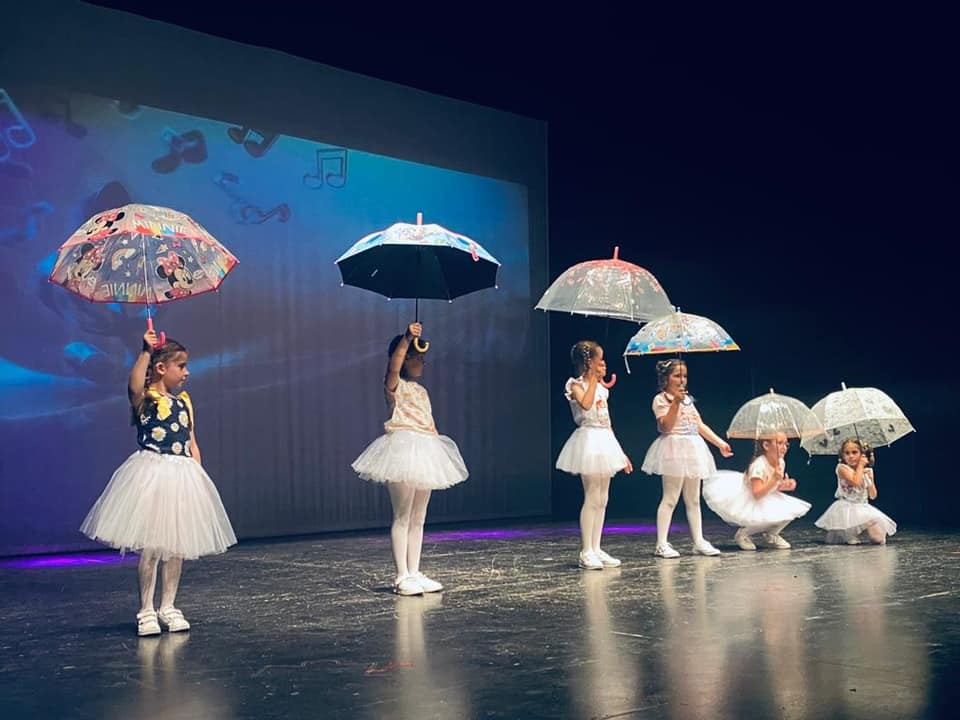 Las actividades culturales permanentes de Vícar cierran el curso con una gala en el Teatro Auditorio