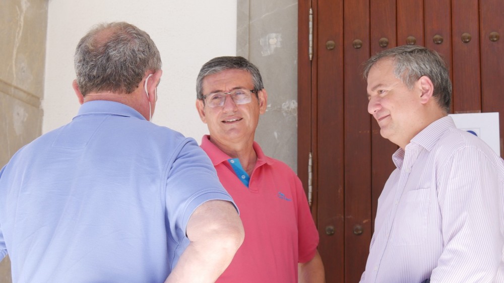 Adra tiene ya sus cuatro Banderas Azules para las playas de San Nicolás, Sirena Loca, El Censo y El Carboncillo de Adra