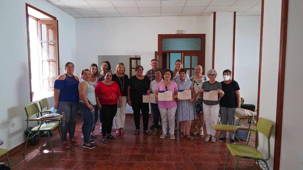 Berja clausura el curso de cuidadores familiares