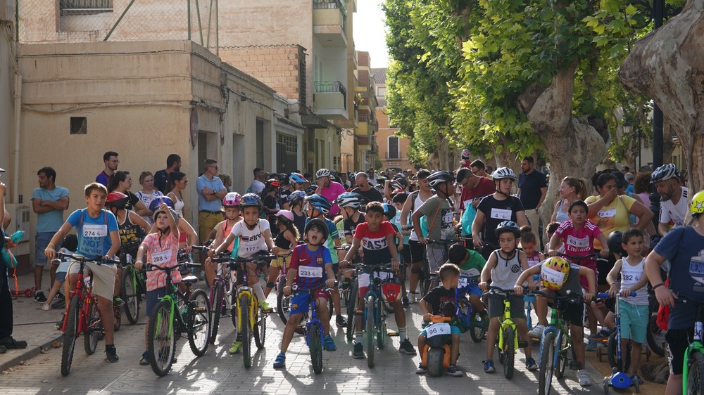 Berja celebra por todo lo alto el Día de la Bicicleta