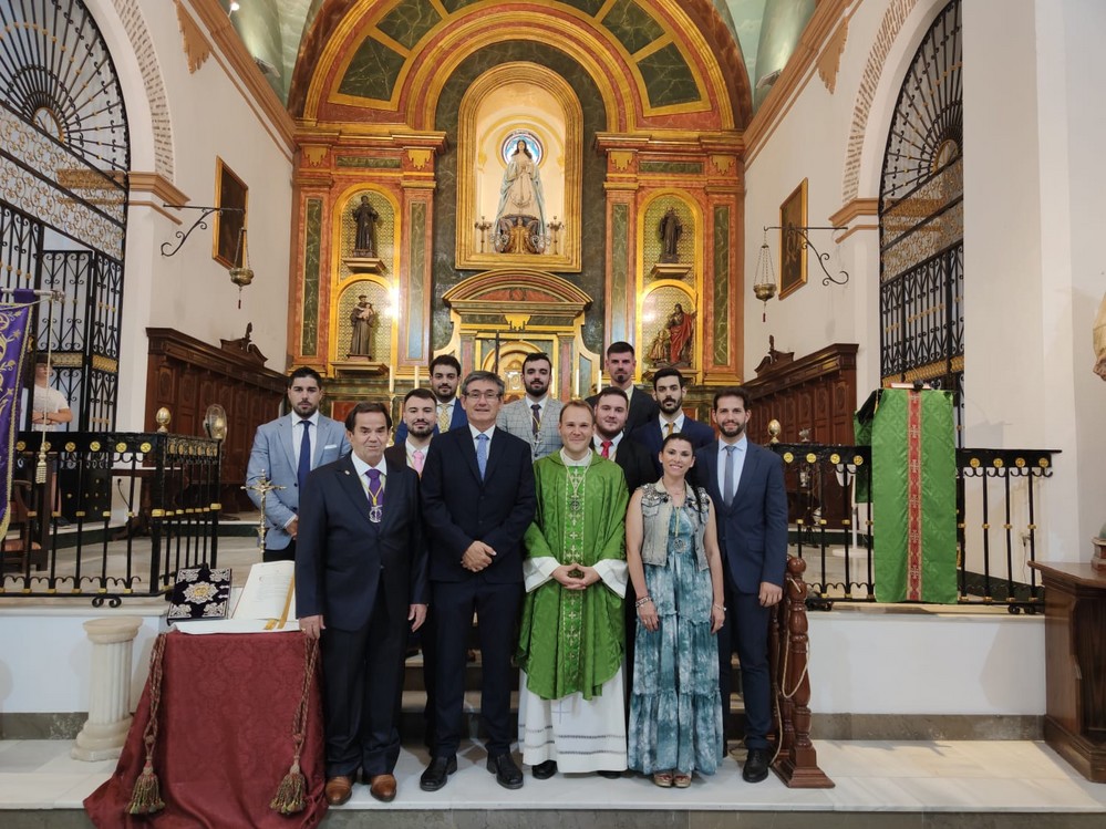 La Hermandad del Cristo de la Expiración presenta su nueva Junta directiva
