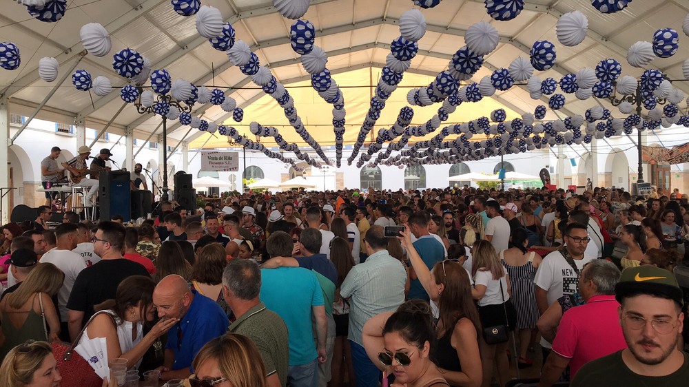 La Feria del mediodía de Berja vuelve a la Plaza Porticada con actuaciones de primer nivel