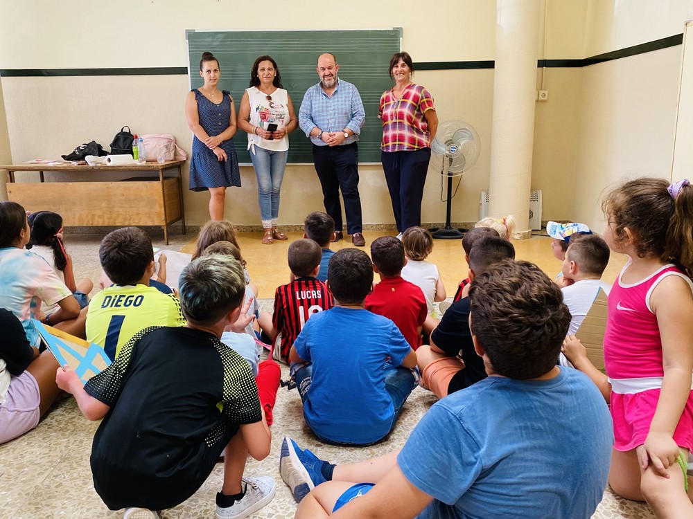 El Ayuntamiento de Dalías ofrece por primera vez escuela de verano en agosto para cerca de medio centenar de alumnos