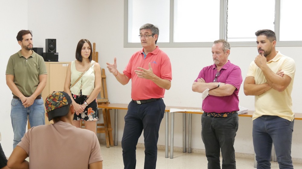 Ayuntamiento de Adra reforzará la limpieza y el mantenimiento con cuarenta nuevos empleados