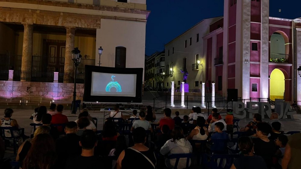 Berja clausura el Cine de Verano este martes en la Plaza de la Constitución con ‘Jungle Cruise’