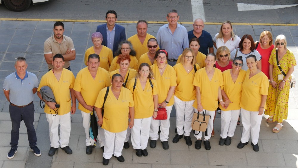 Ayuntamiento de Adra incorpora 15 personas desempleadas para la limpieza de edificios municipales