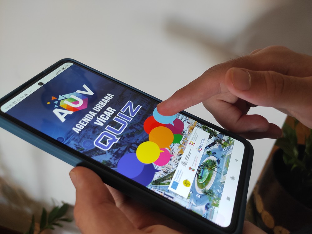 El primer juego sobre la ciudad del futuro Agenda Urbana Vícar Quiz, supera el centenar de participantes