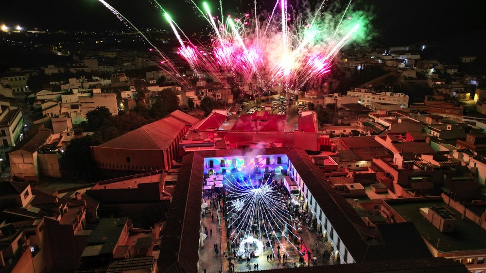 Berja se engalana para celebrar la Navidad