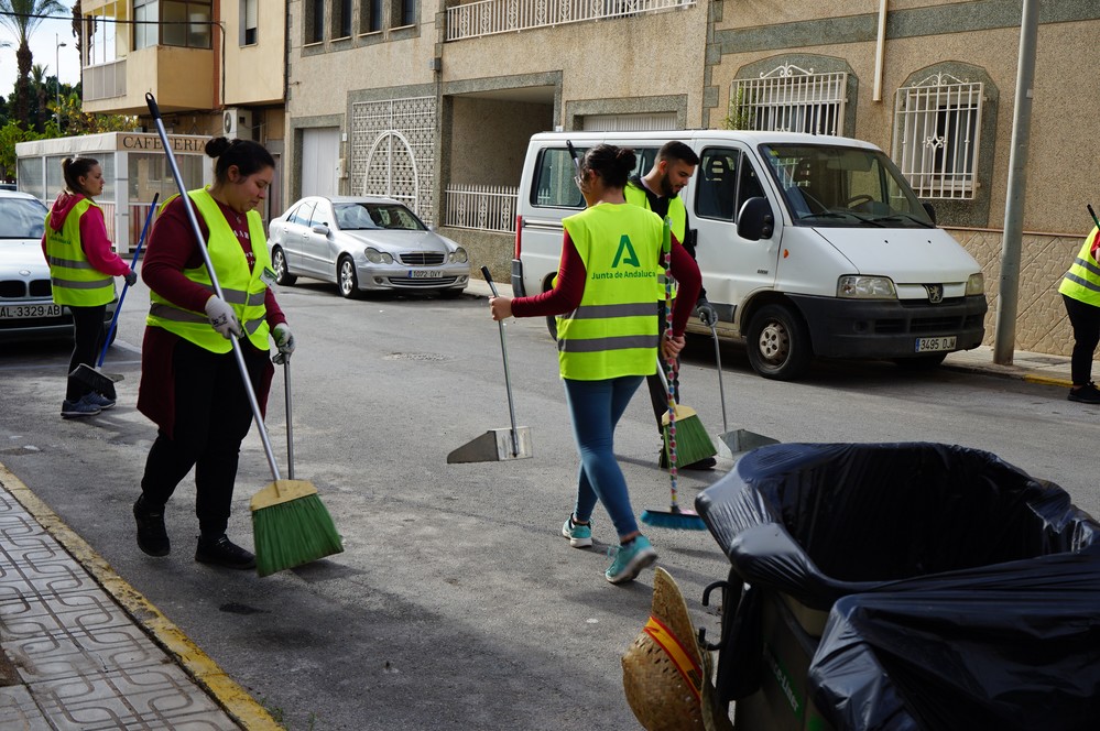 Vícar incorpora a 54 trabajadores a través del Programa de Fomento del Empleo Joven Ahora