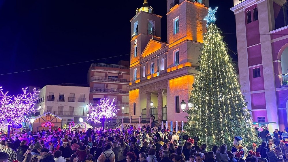 Abre la Plaza de la Navidad de Berja, una de las atracciones estrella de estas fiestas