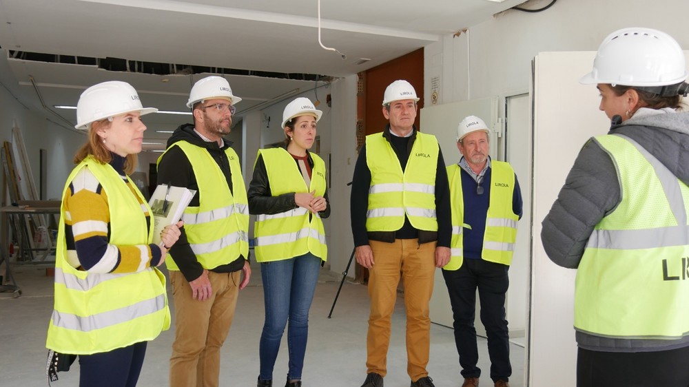 Manuel Cortés comprueba el avance las obras del Centro Cultural, un edificio que será “referente a nivel provincial”