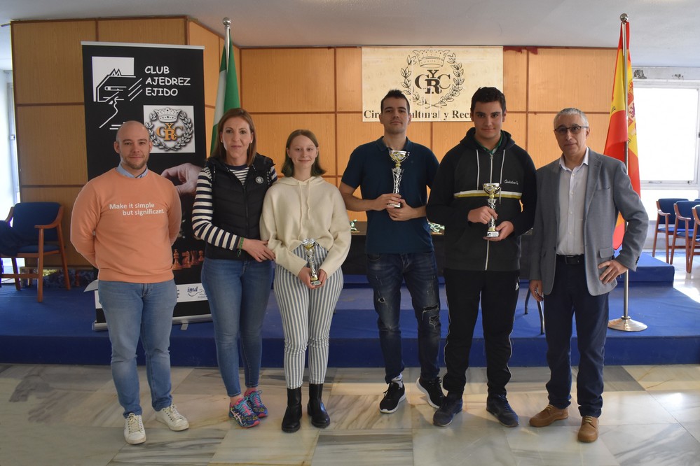 El Club de Ajedrez Ejido inicia la temporada con su ‘Torneo Social’ batiendo récord de participación