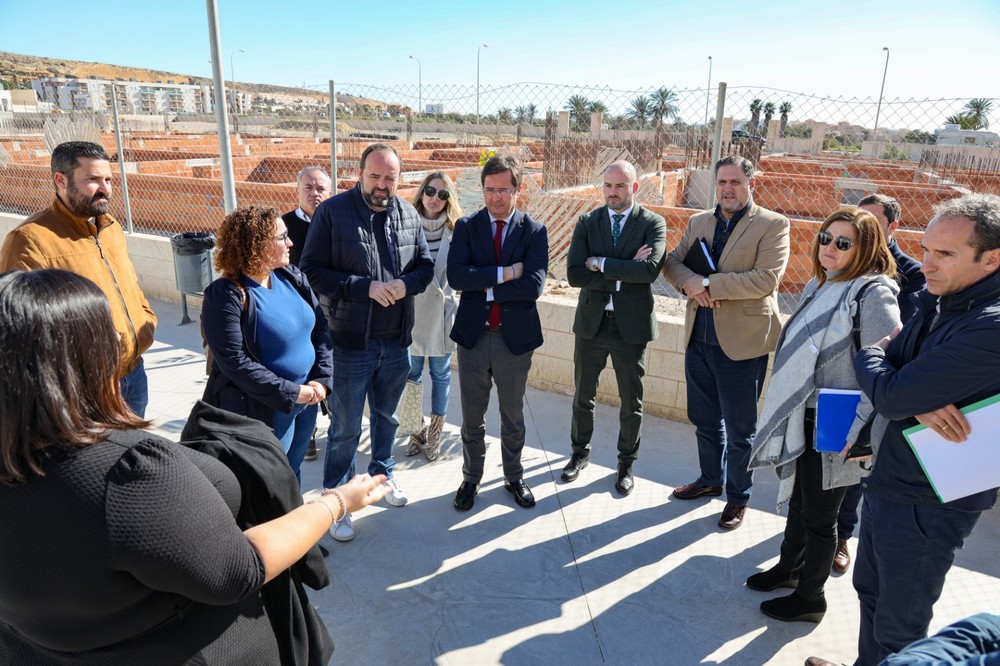 La Junta se compromete a reiniciar las obras del nuevo CEIP Bahía de Almerimar