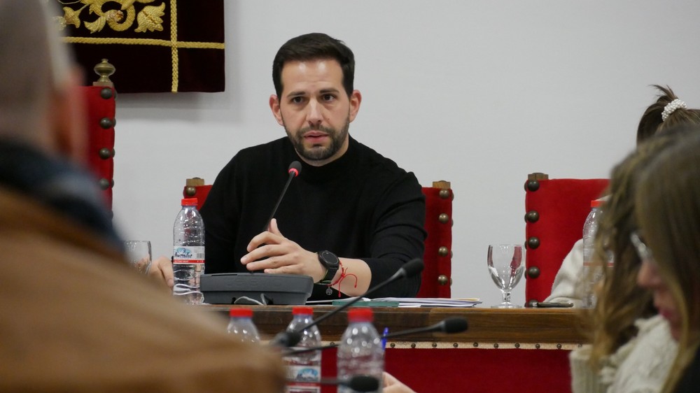 Adra pide una EBAU única para todo el territorio nacional