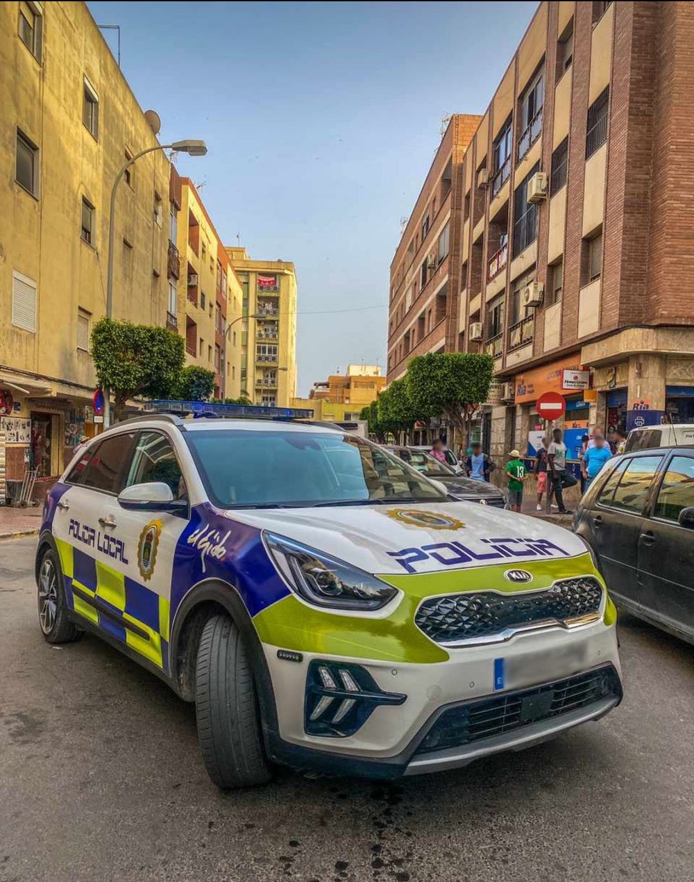 Un Policía Local de El Ejido fuera de servicio detiene a un carterista en Almería