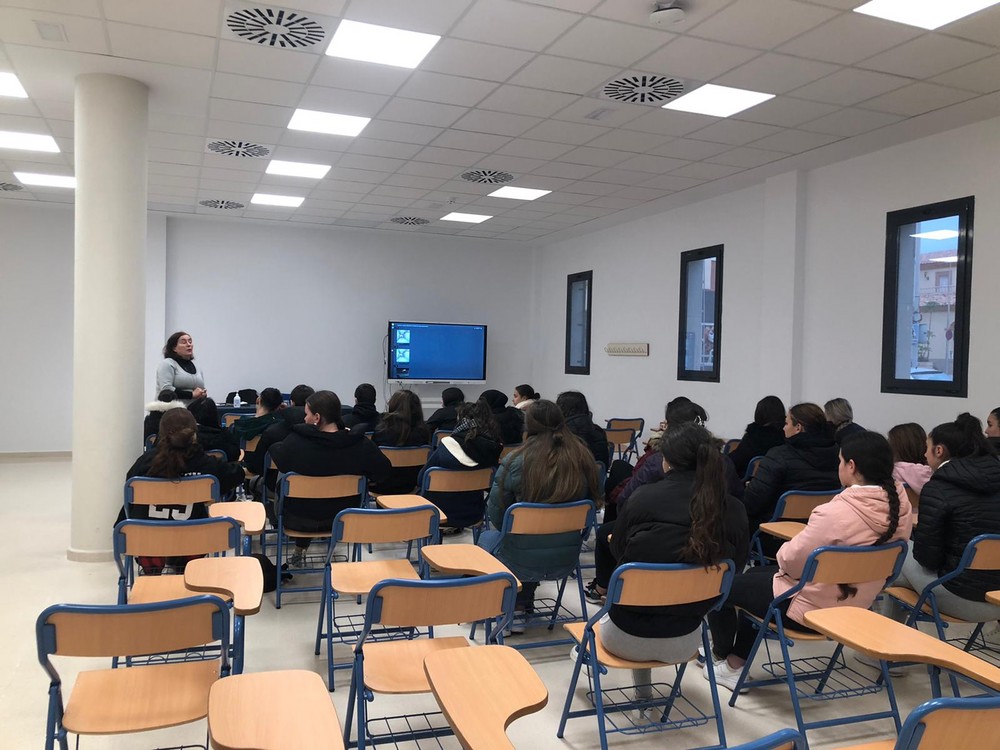 Más de 150 alumnos del IES Puebla de Vícar han participado en los talleres de prevención de adicciones