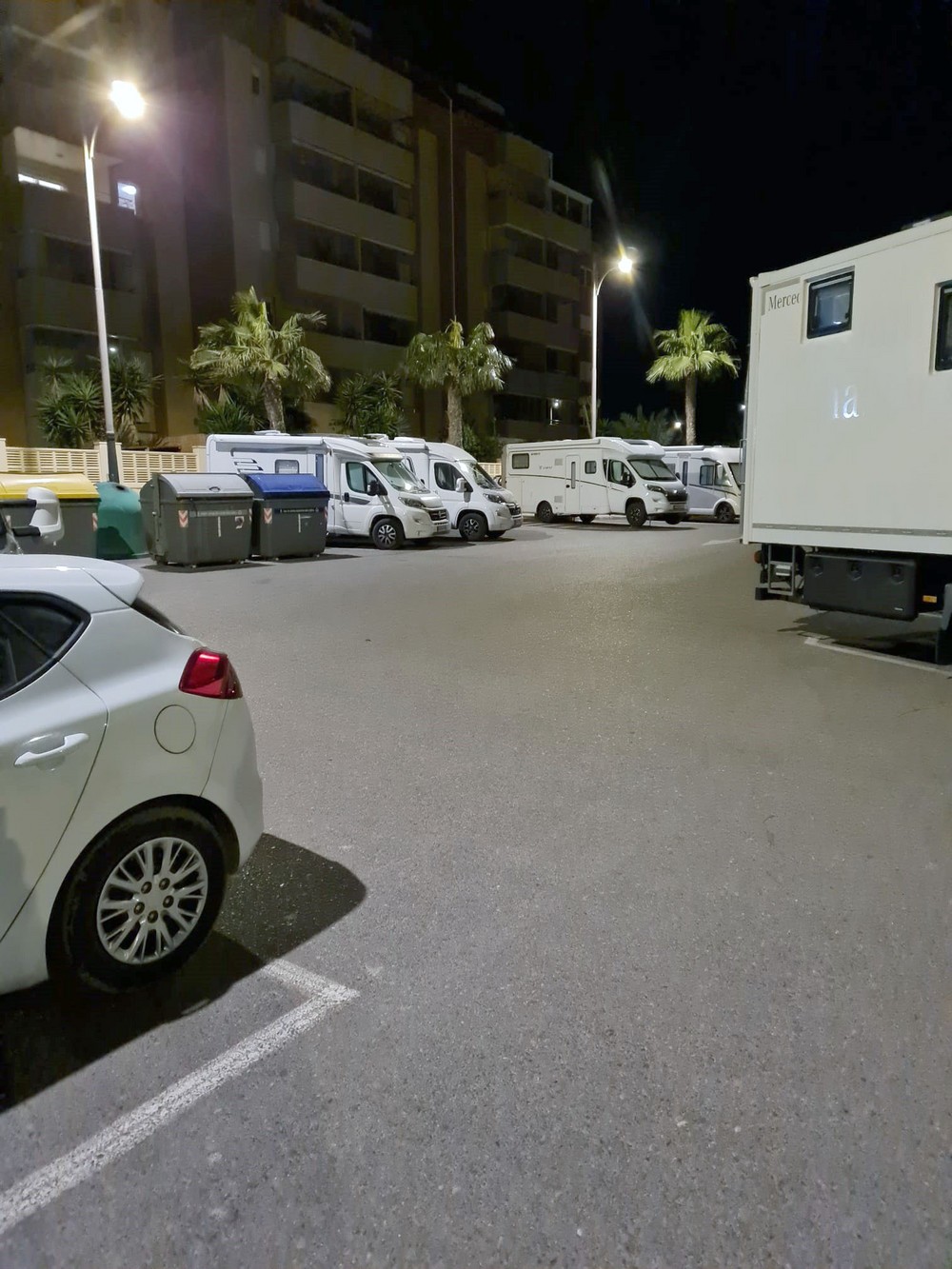 El PSOE exige a Gabriel Amat "que haga cumplir la ordenanza municipal" de autocaravanas