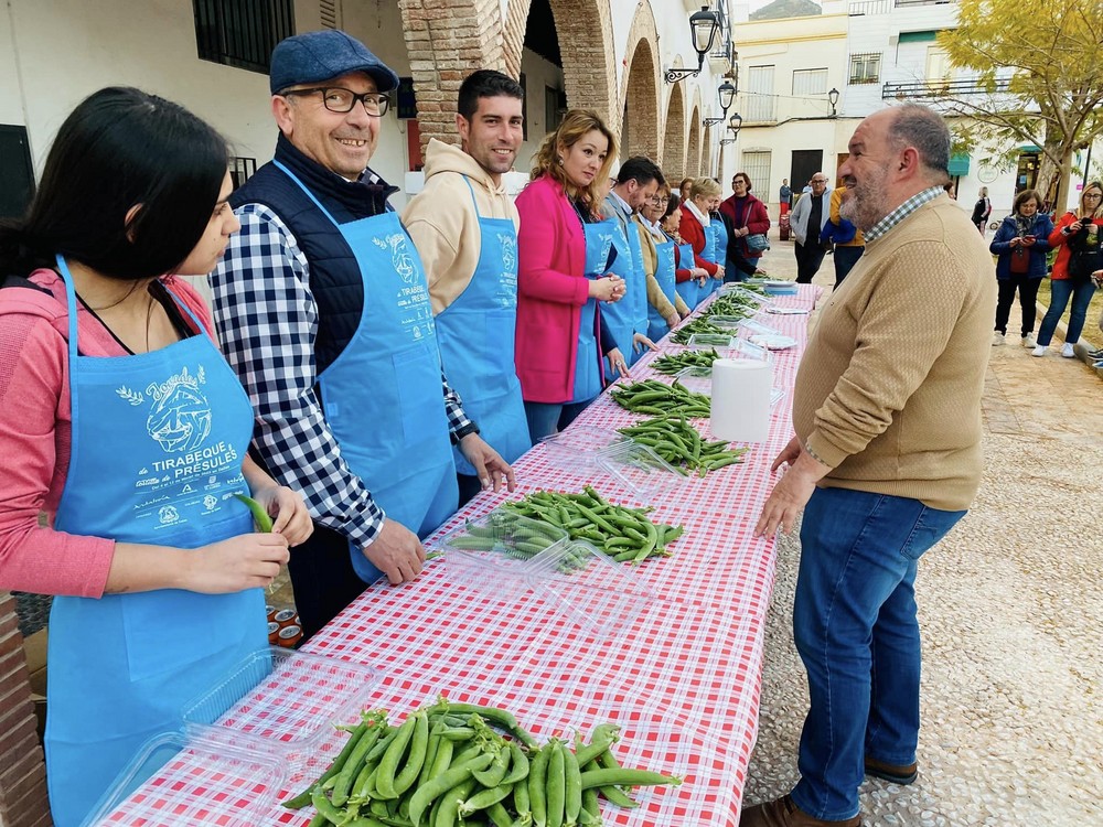 Éxito durante la celebración de las Jornadas de Tirabeques y Tortilla de Présules en Dalías
